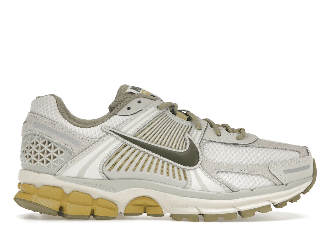 588736 Nike Zoom Vomero 5 SP Light Bone Neutral Olive