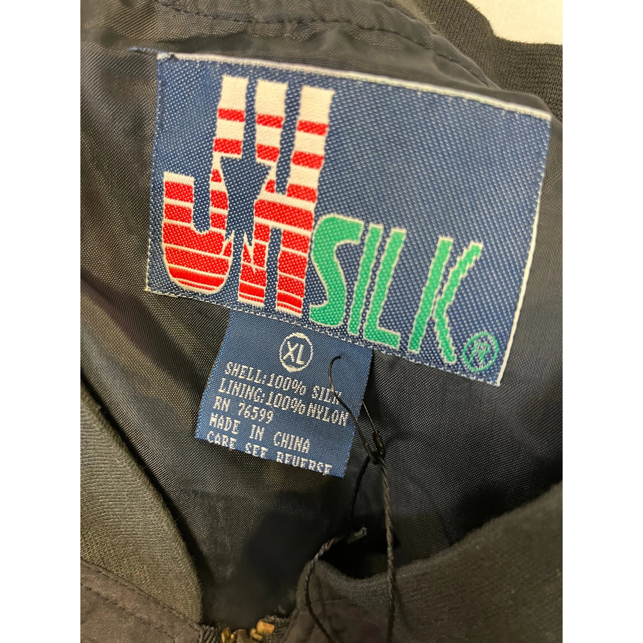337843 (90s) Disney JH Silk Mickey & Characters Jacket