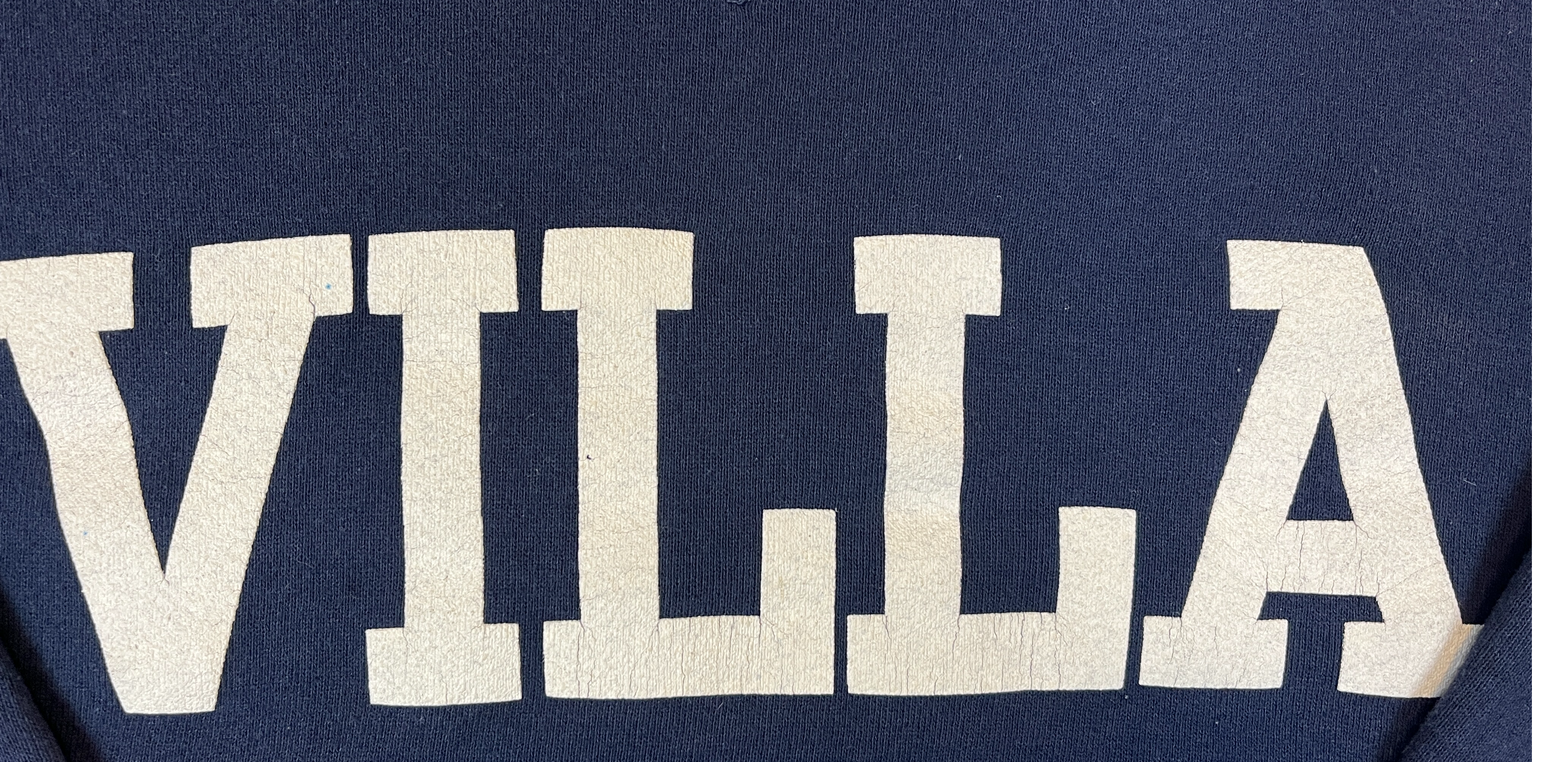 375179 (00s) Villanova University Russell Athletic Crewneck
