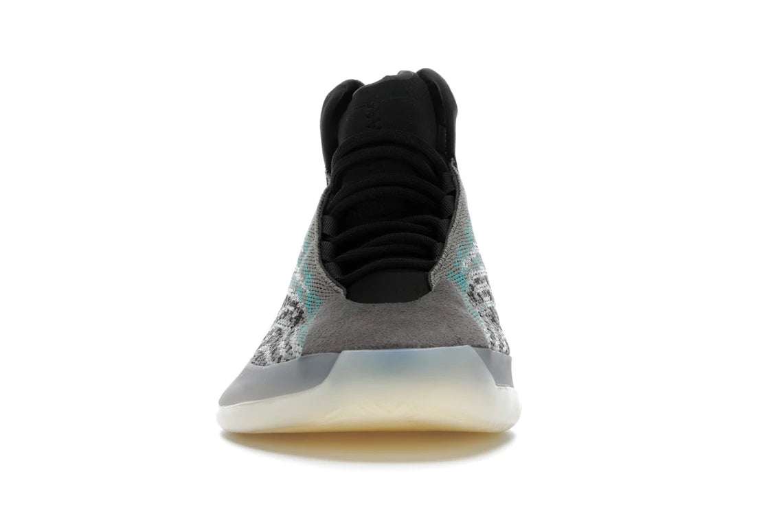 670391 adidas Yeezy QNTM Teal Blue