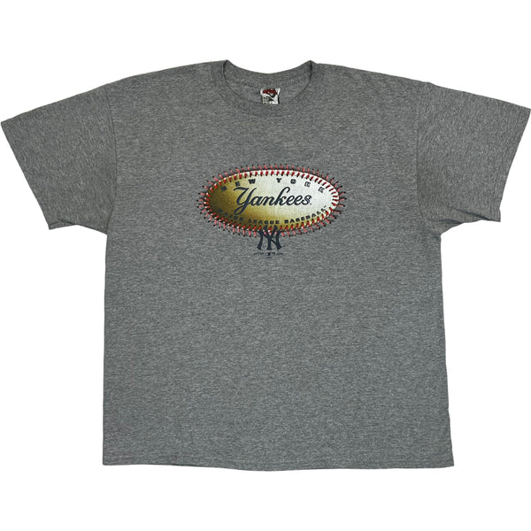 (2000) New York Yankees MLB Baseball Stitch Logo T-Shirt