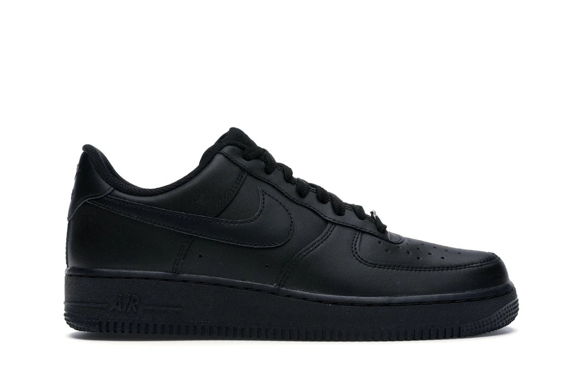491735 Nike Air Force 1 Low '07 Black
