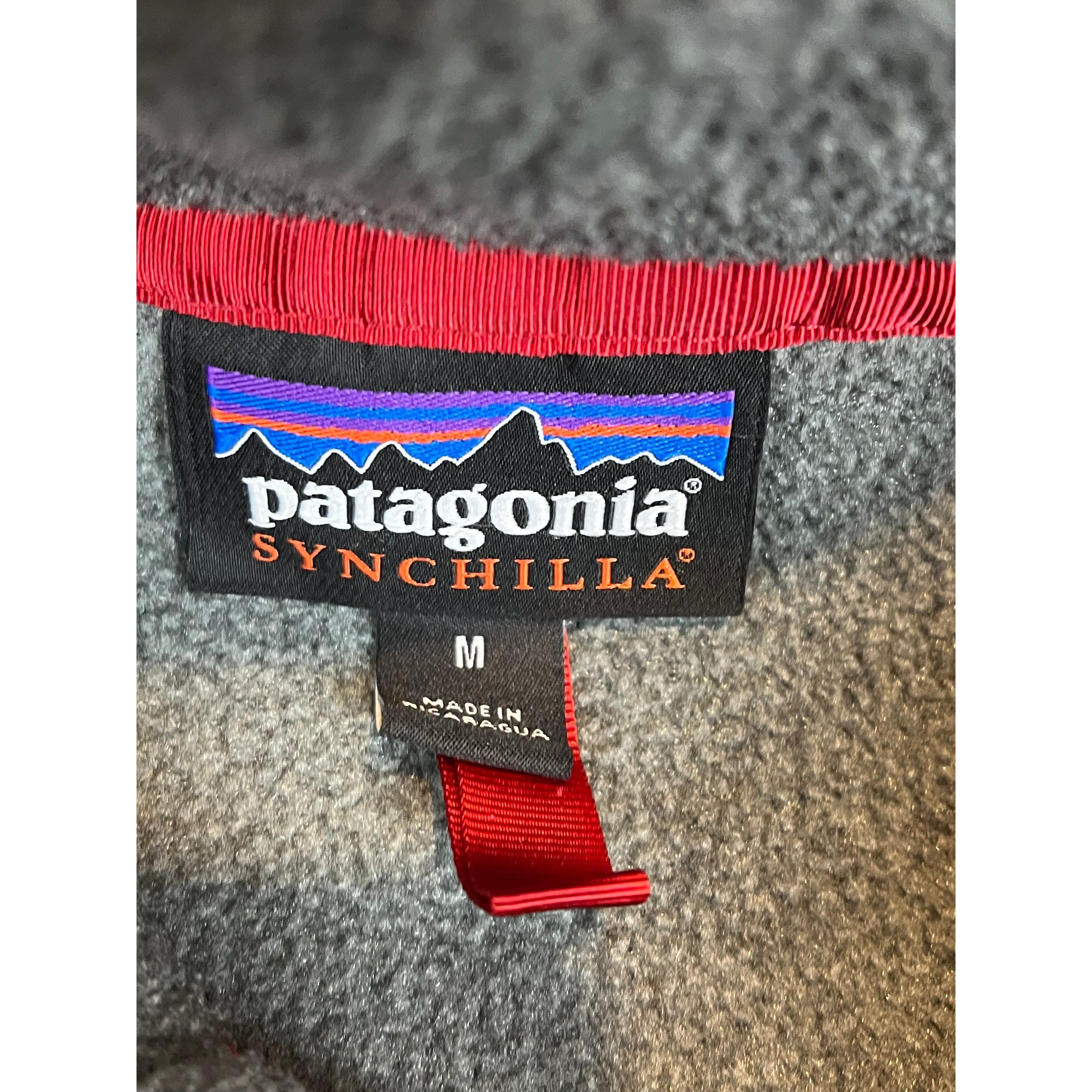 268216 (modern) Patagonia Synchilla Gray Snap Fleece