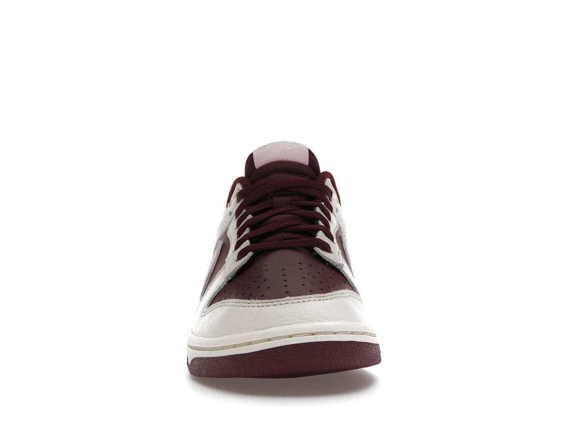 283109 Dunk Low Premium 'Valentine's Day'