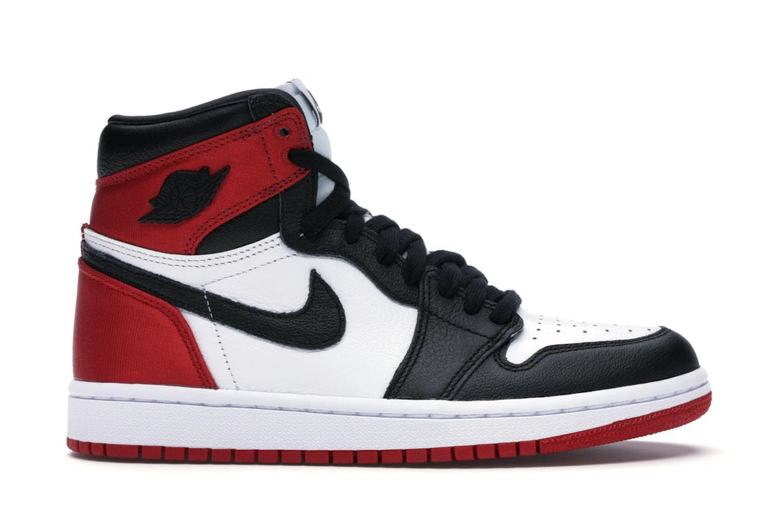 541467 Wmns Air Jordan 1 Retro High 'Satin Black Toe'