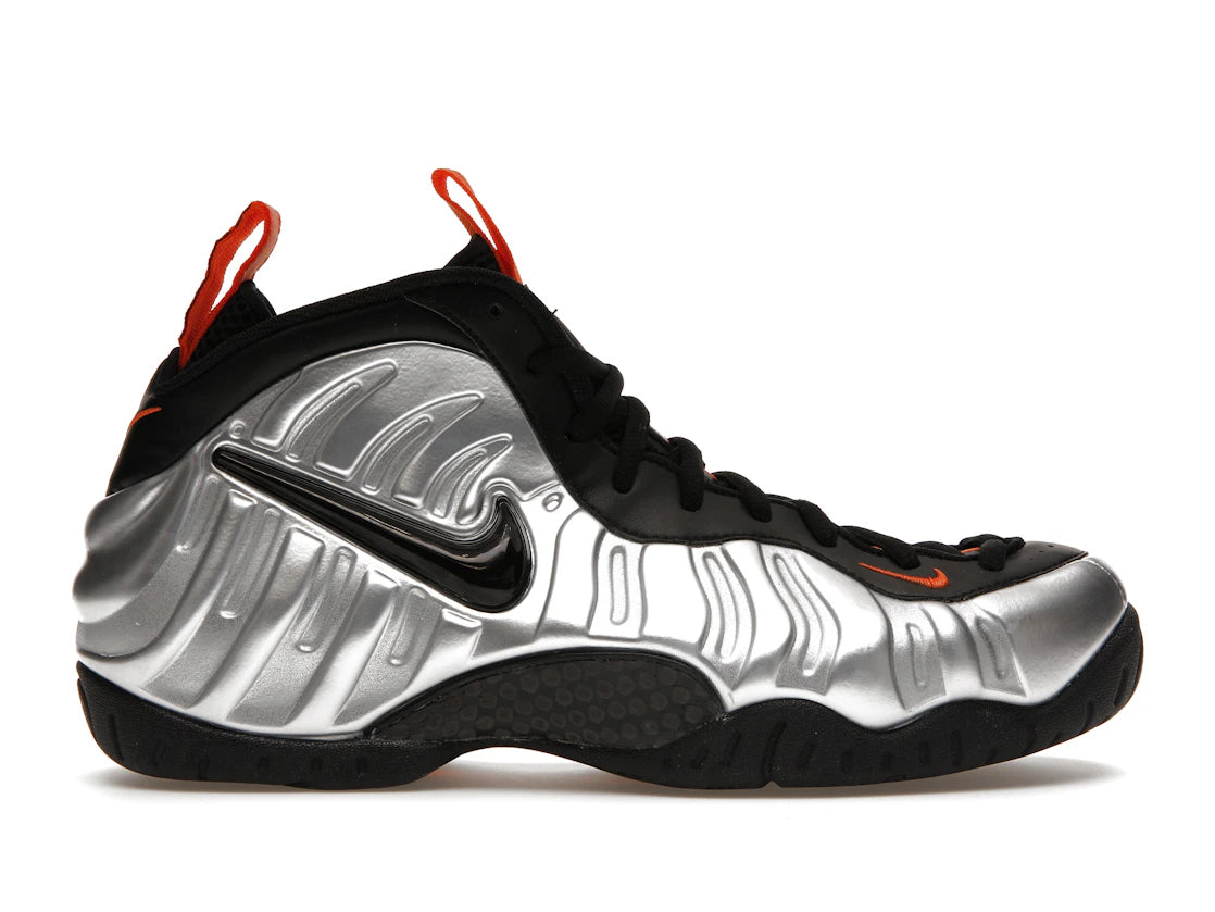 698960 Nike Air Foamposite One Halloween (2020)
