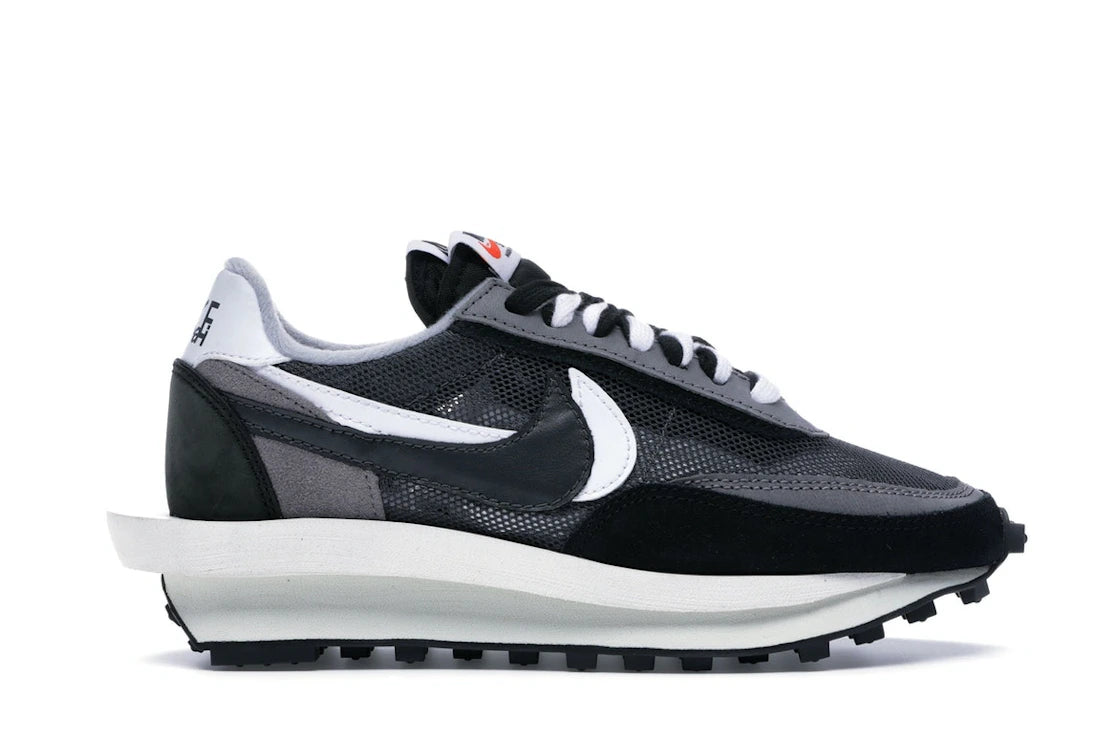 349705 Nike LD Waffle sacai Black