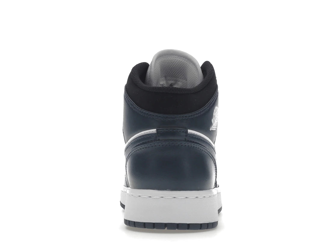 281114 Air Jordan 1 Mid GS 'Armory Navy'