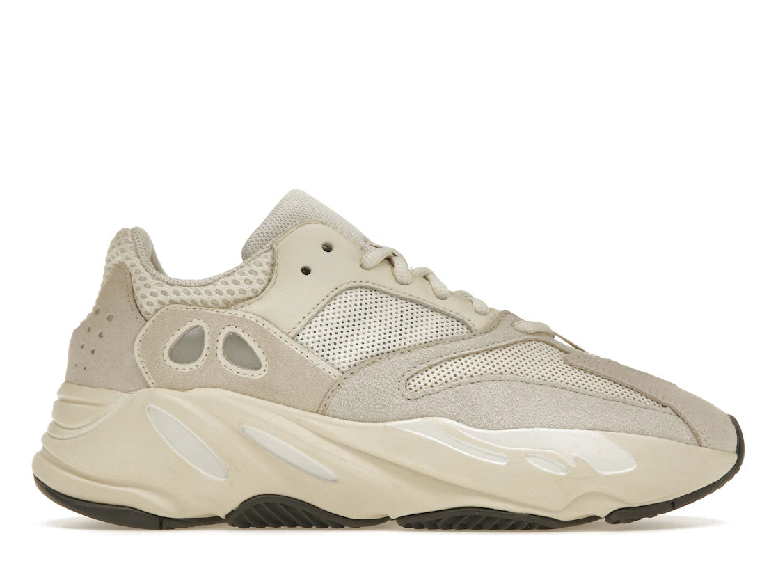 735517 Yeezy Boost 700 'Analog'