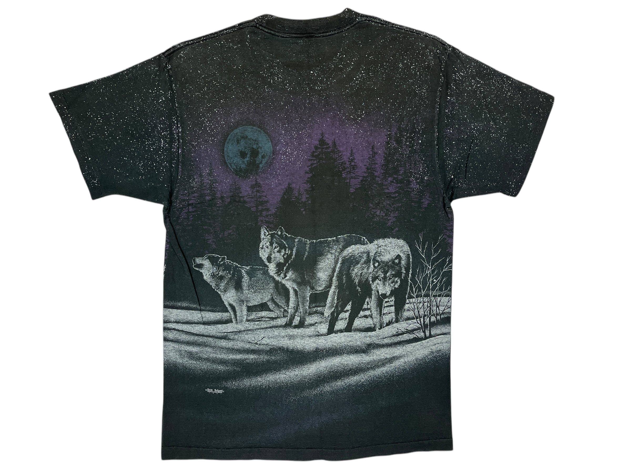 375196 (1991) Wolf Pack Night Scene All Over Print Nature T-Shirt