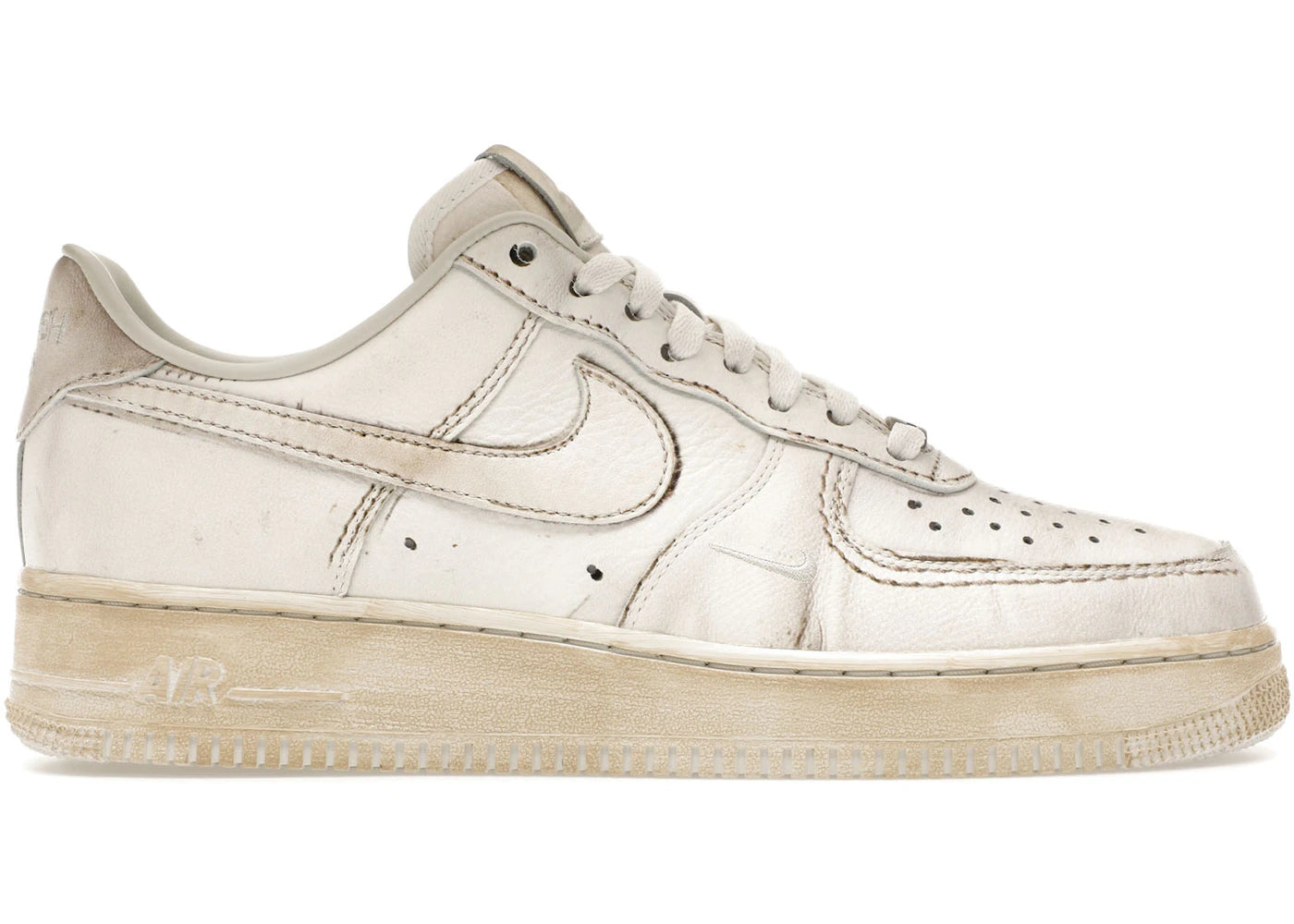 820675 Nike Air Force 1 Low .SWOOSH Dirty Triple White