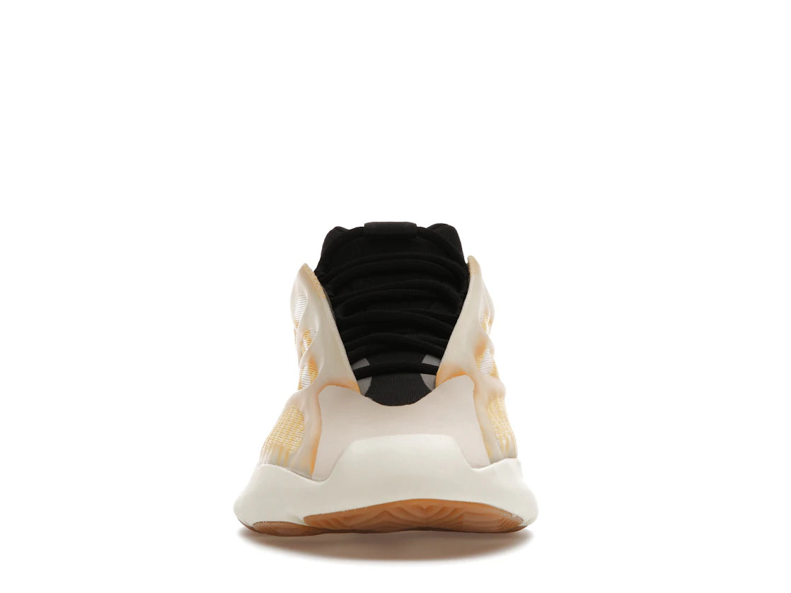 789591 Yeezy 700 V3 'Mono Safflower'