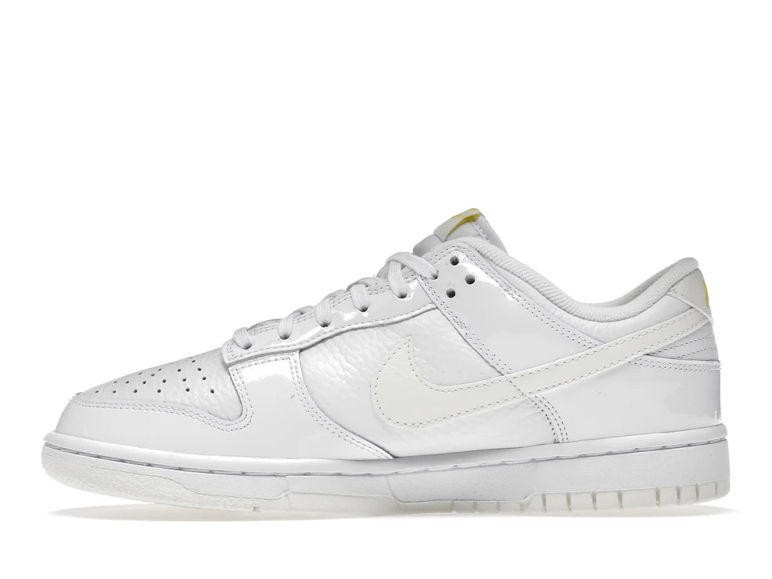 322868 Wmns Dunk Low 'Valentine's Day - Yellow Heart'