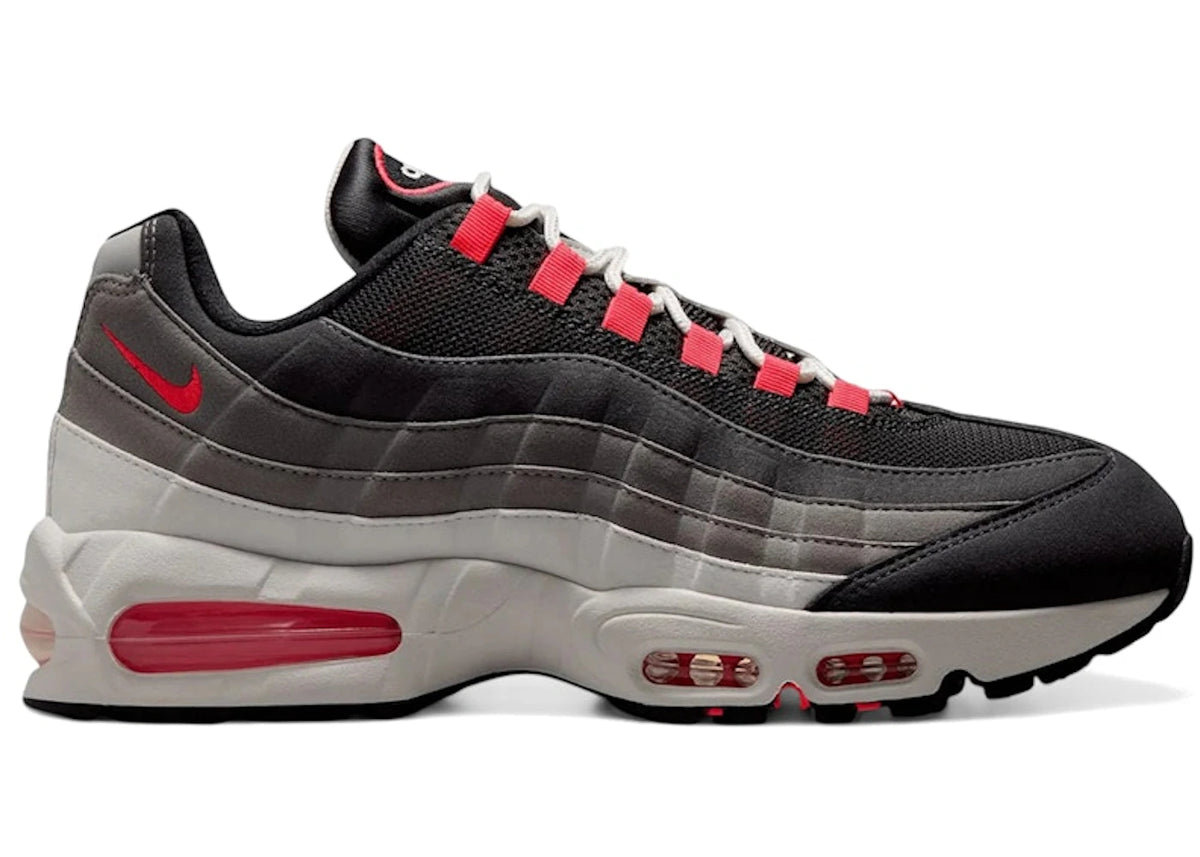https://images.stockx.com/images/nike-air-max-95-og-big-bubble-reverse-solar-red.jpg?fit=fill&bg=FFFFFF&w=700&h=500&fm=webp&auto=compress&q=90&dpr=2&trim=color&updated_at=1784033547