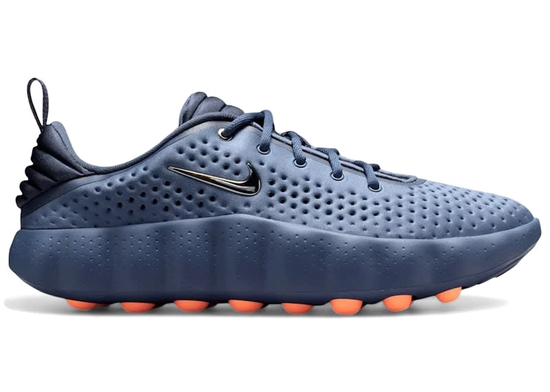 https://res.cloudinary.com/dlqdbsx2k/image/upload/v1777662992/nike-mind-002-thunder-Blue-chrome_mxkdcg.jpg