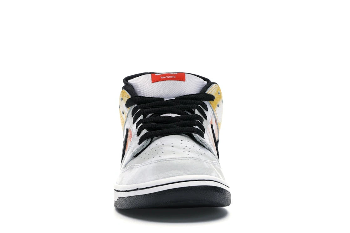 790522 Nike SB Dunk Low Raygun Tie-Dye White