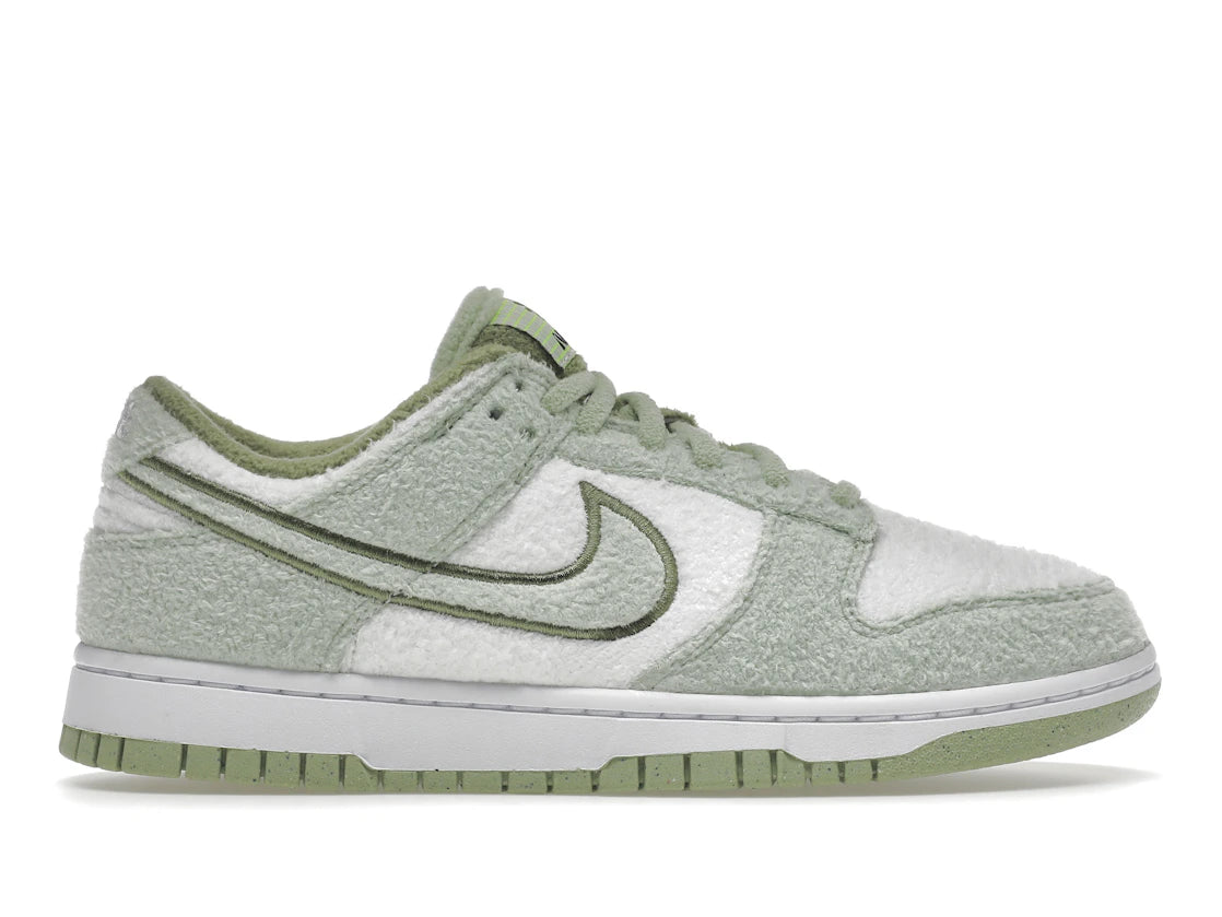 282006 Wmns Dunk Low 'Fleece - Honeydew'