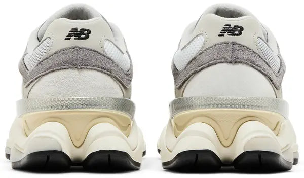 669608 New Balance 9060 Rain Cloud Grey