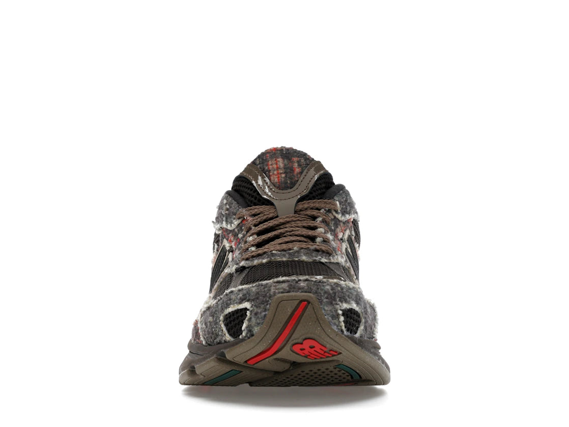 794827 New Balance 2010 Joe Freshgoods Hand-Me-Downs