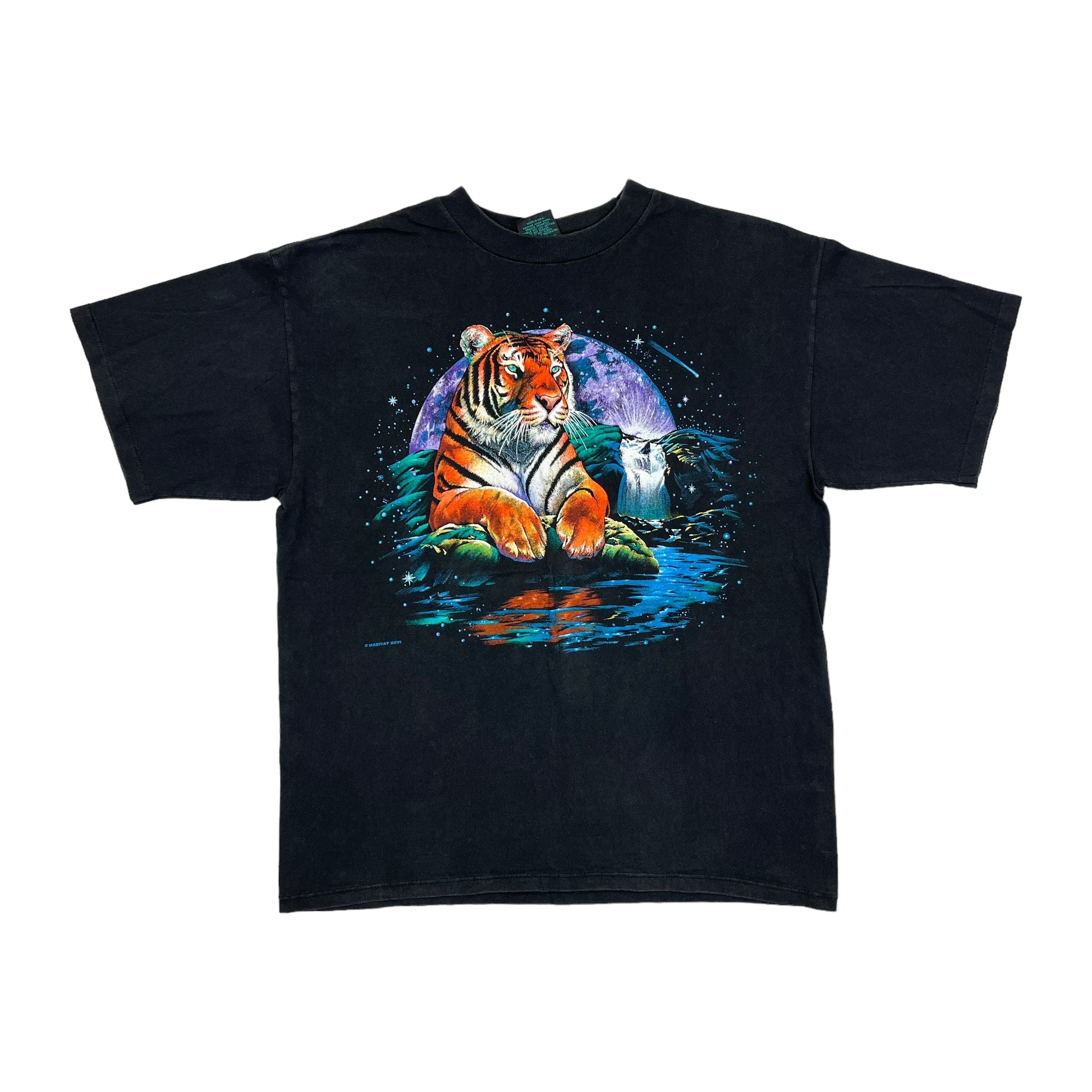 271372 (90s) Tiger Wildlife Waterfall T-Shirt
