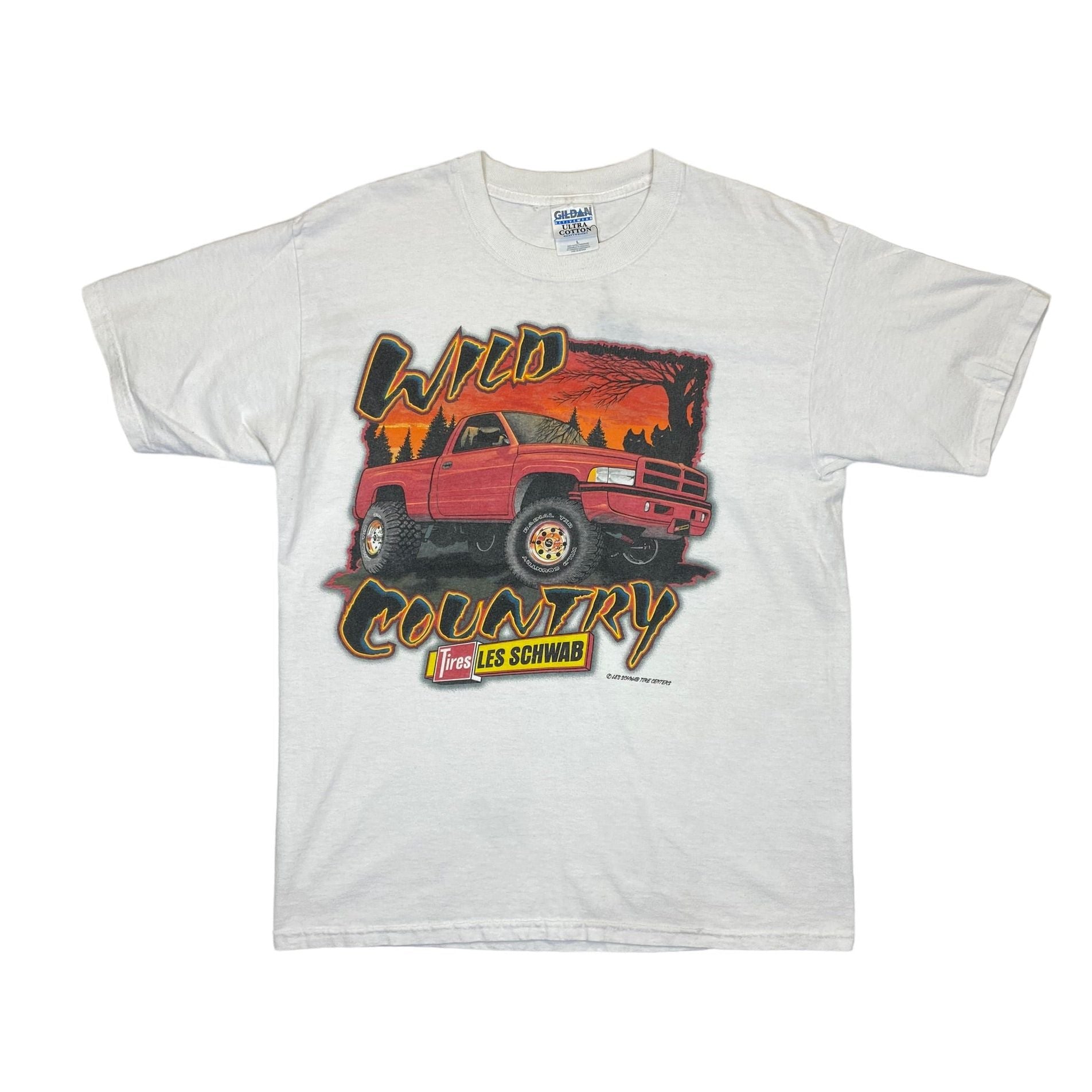 337981 (90s) Wild Country Dodge Ram Truck 4x4 Tires T-Shirt