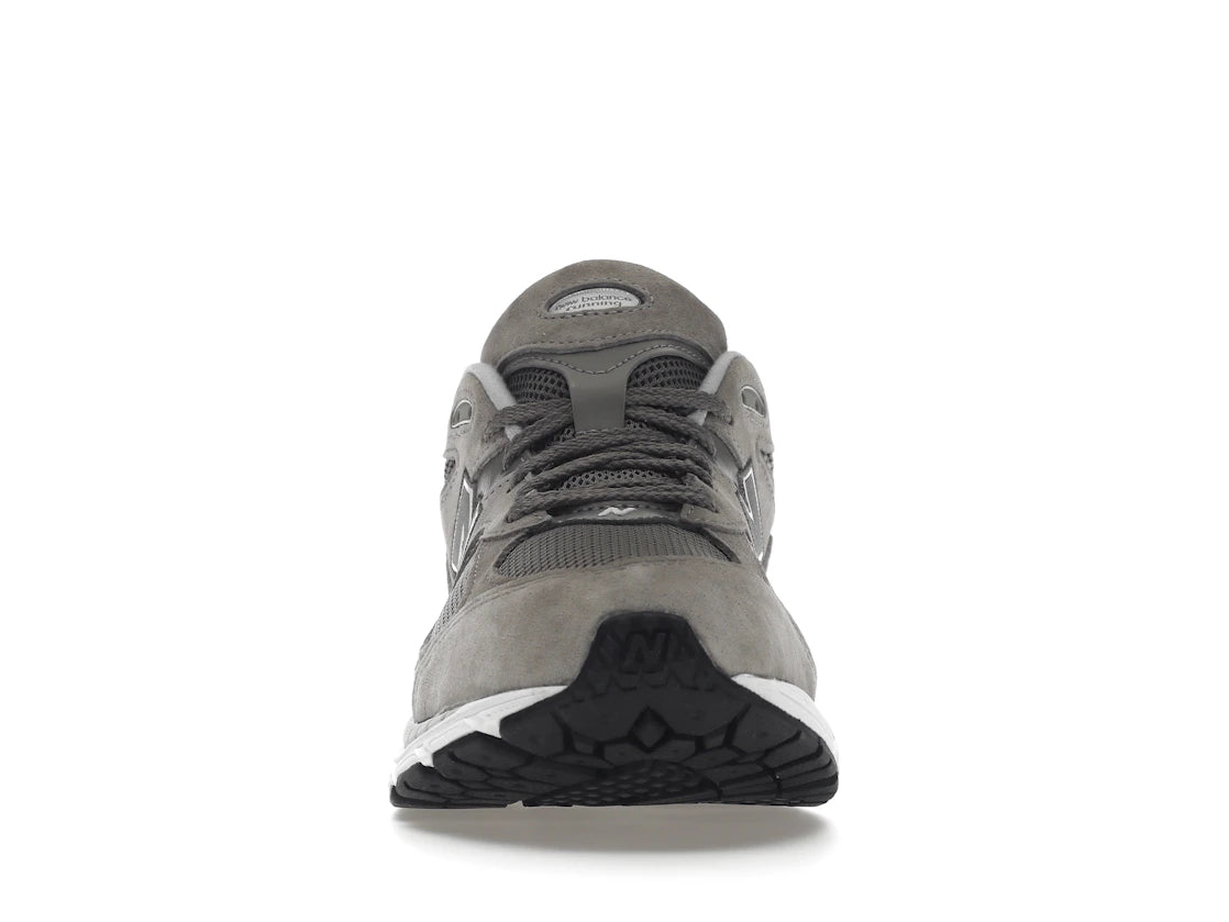 823555 New Balance 2002R Grey White