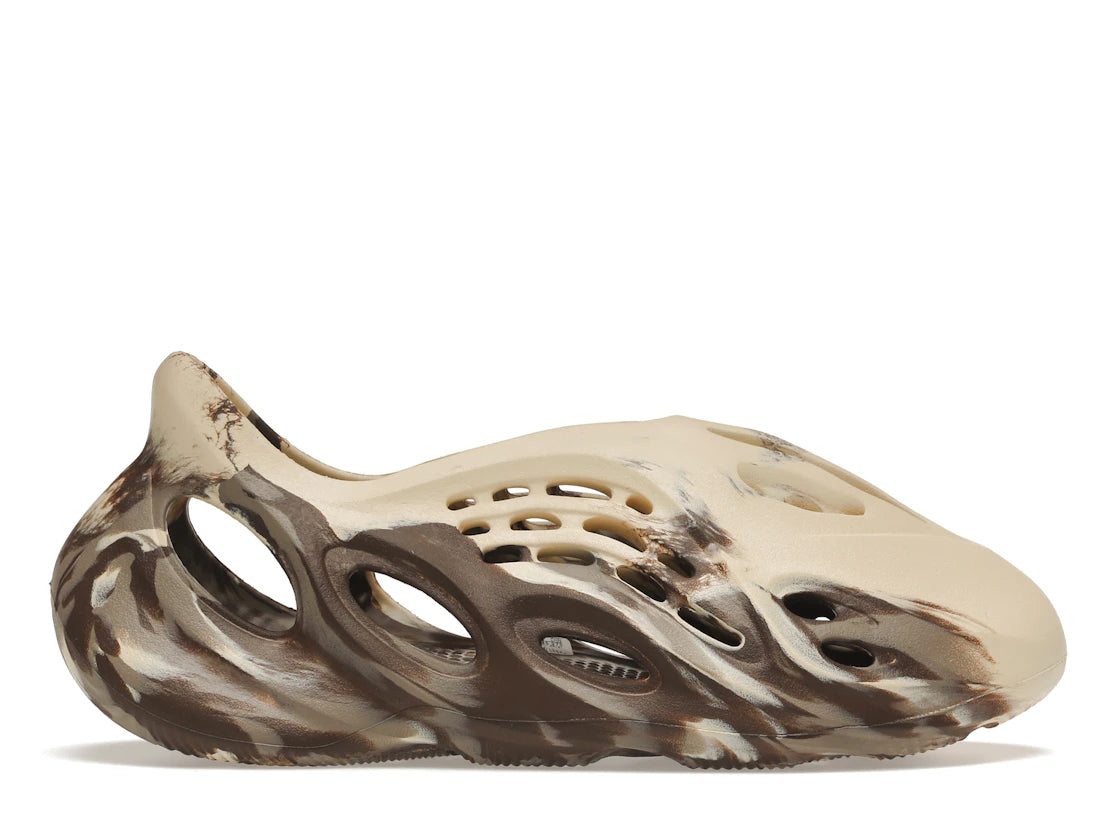 280283 Yeezy Foam RNR 'MX Cream Clay'