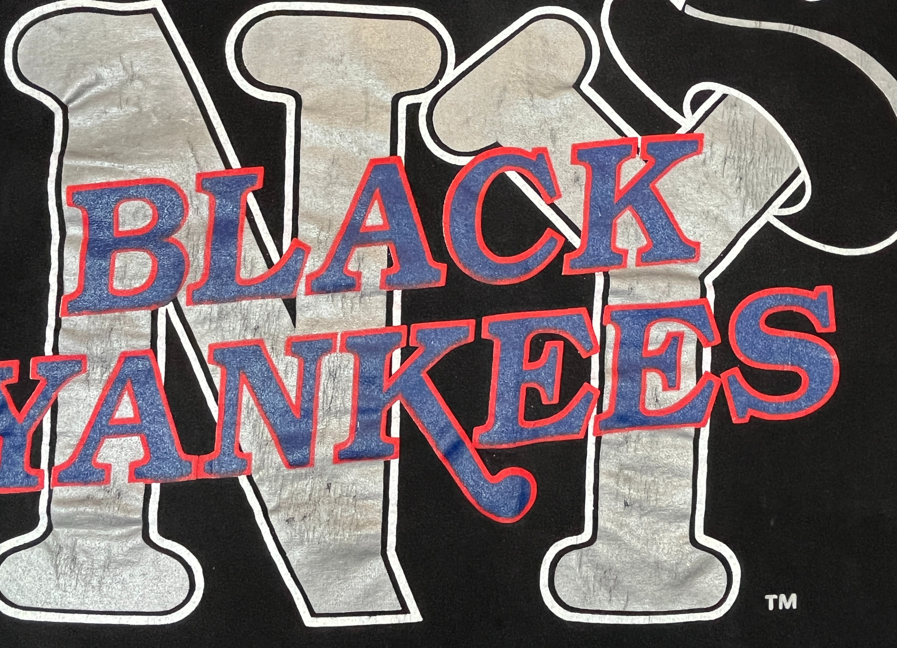 375184 (90s) Black Yankees Negro League Baseball Museum T-Shirt