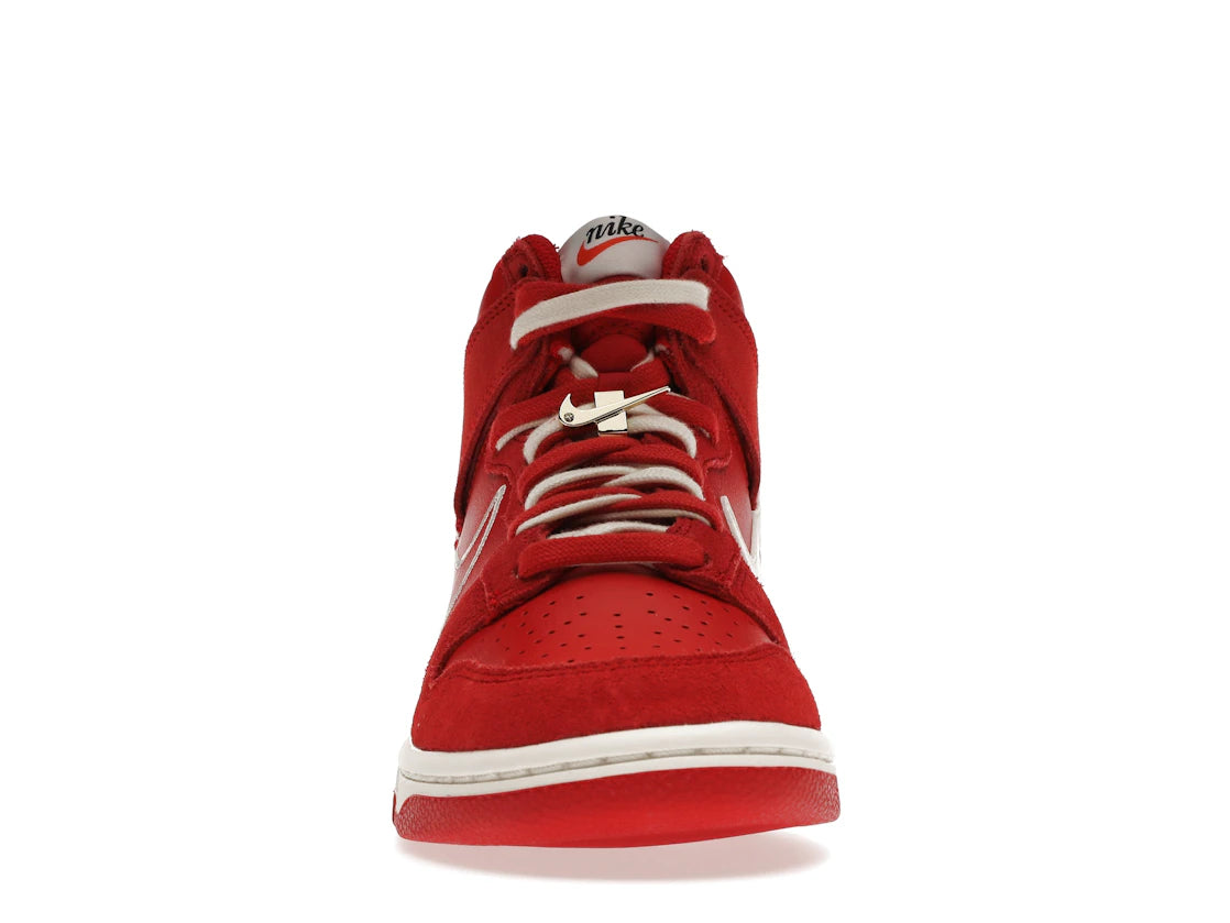 SP14474 Dunk High SE First Use Pack - University Red
