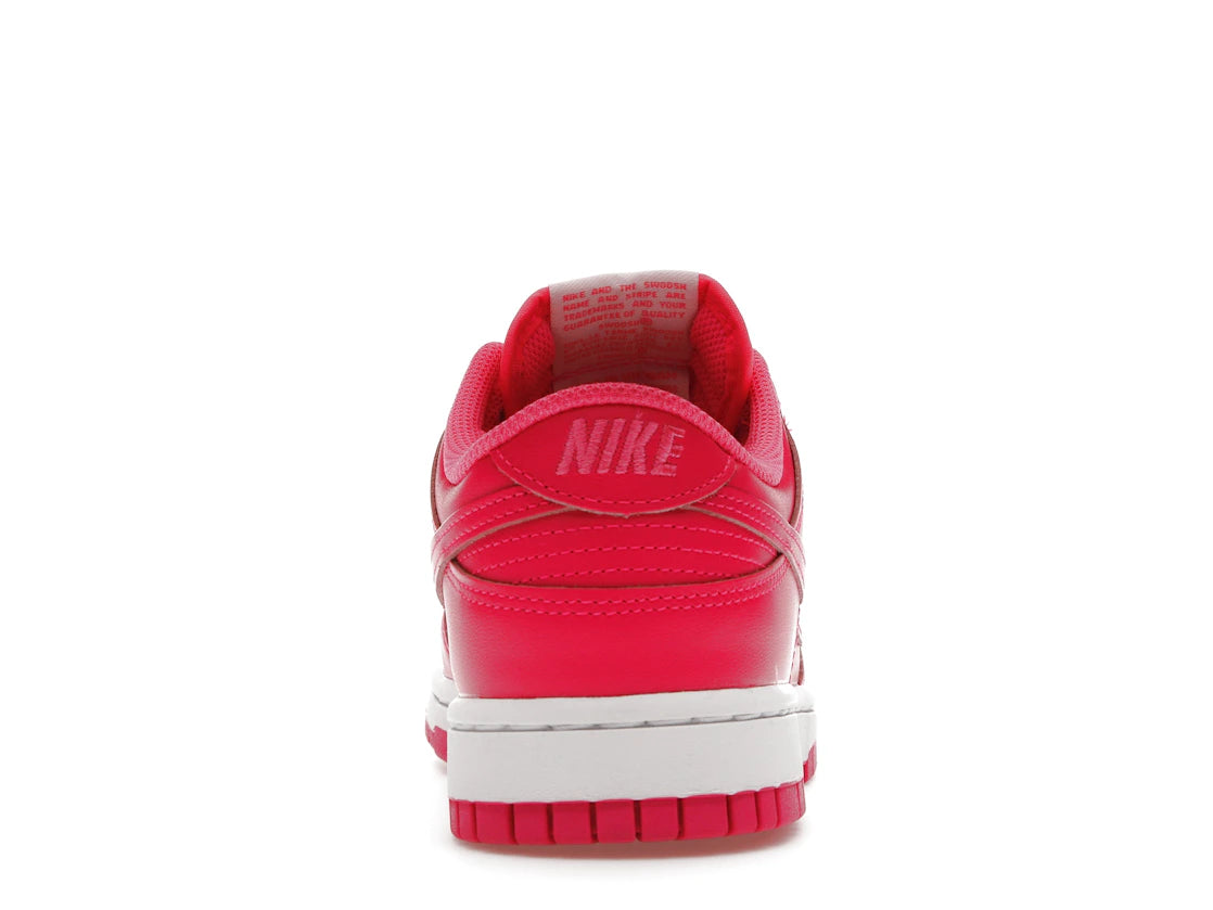 283126 Wmns Dunk Low 'Hyper Pink'