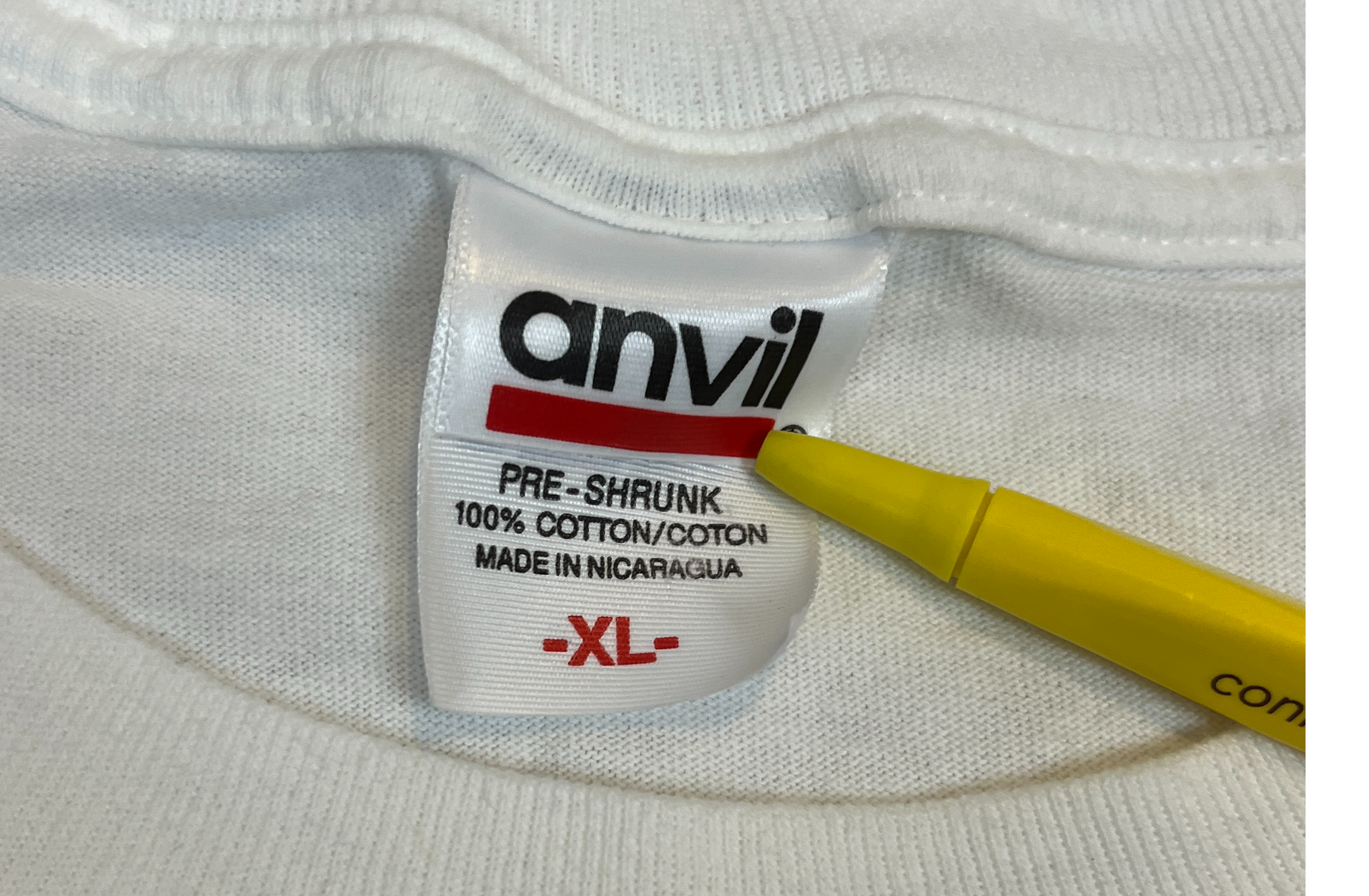 375193 (2007) Philadelphia Phillies 'Playoff Fever' Players Photo T-Shirt