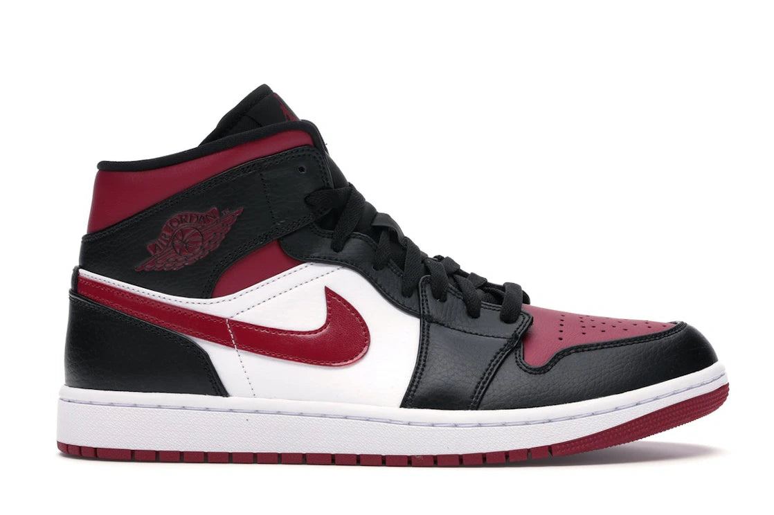 824745 Jordan 1 Mid Bred Toe
