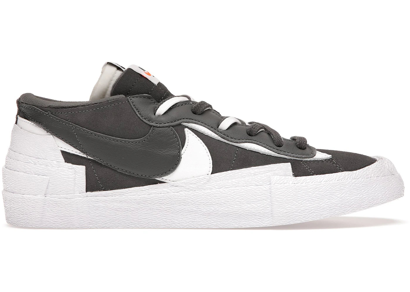 604443 Nike Blazer Low sacai Iron Grey