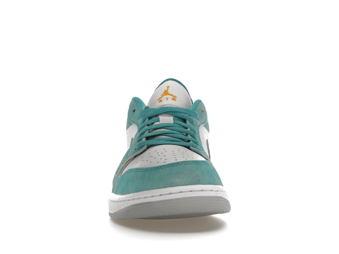 604353 Jordan 1 Low SE New Emerald