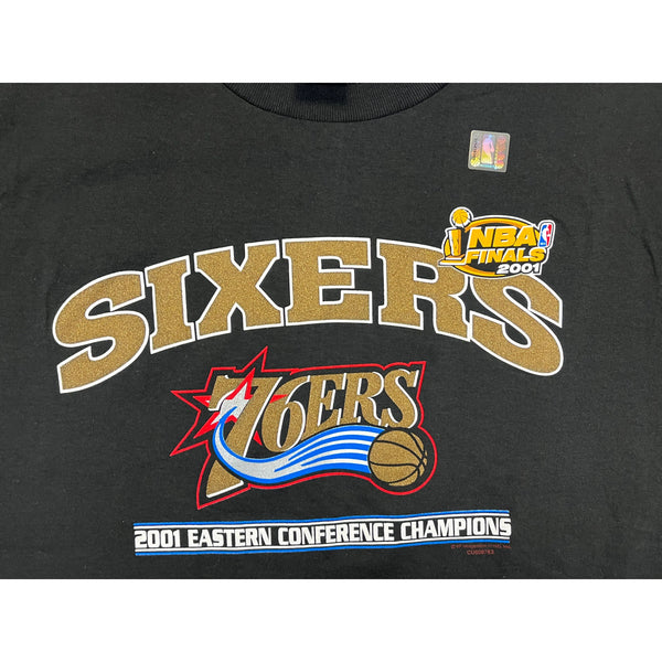 (2001) Philadelphia 76ers NBA Finals T-Shirt w/ Sticker m
