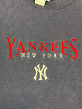 (90s) New York Yankees Lee Sport Embroidered T-Shirt