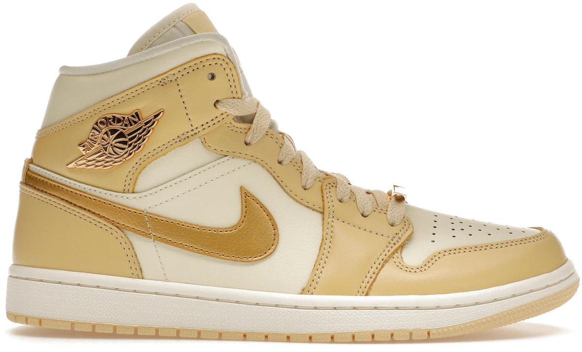 https://images.stockx.com/images/Air-Jordan-1-Mid-SE-Pale-Vanilla-Metallic-Gold-Womens-Product.jpg?fit=fill&bg=FFFFFF&w=1000&fm=webp&auto=compress&q=90&dpr=2&trim=color&updated_at=1738193358