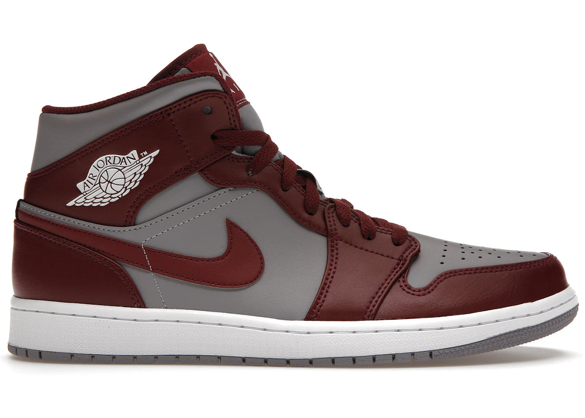 https://images.stockx.com/images/Air-Jordan-1-Mid-Team-Red-Product.jpg?fit=fill&bg=FFFFFF&w=700&h=500&fm=webp&auto=compress&q=90&dpr=2&trim=color&updated_at=1738193358