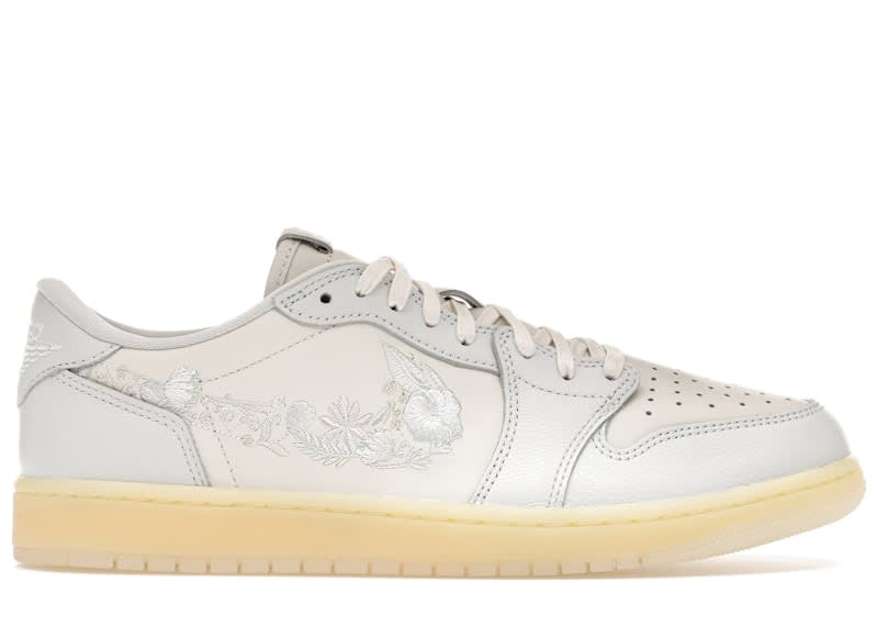 SP13053 Jordan 1 Retro Low OG Rabbit Floral Swoosh
