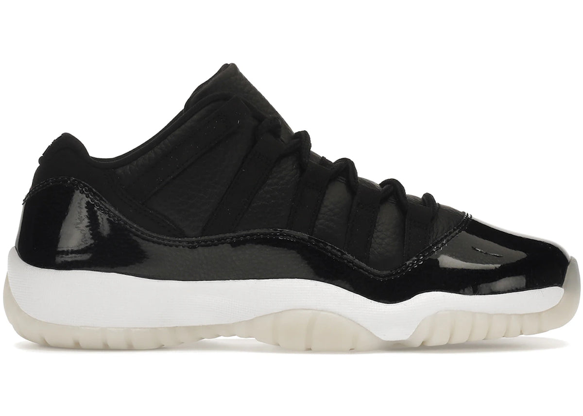 https://images.stockx.com/images/Air-Jordan-11-Retro-Low-72-10-GS-Product.jpg?fit=fill&bg=FFFFFF&w=700&h=500&fm=webp&auto=compress&q=90&dpr=2&trim=color&updated_at=1738193358