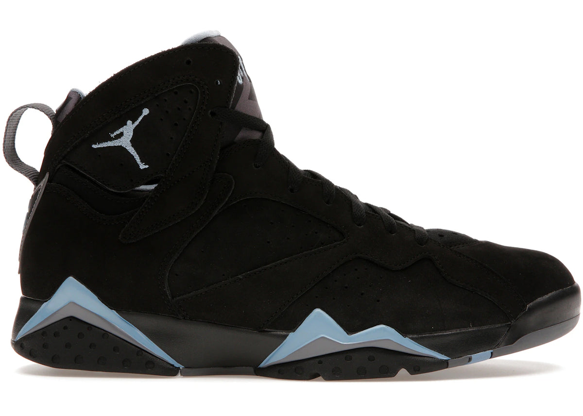 https://images.stockx.com/images/Air-Jordan-7-Retro-Chambray-2023-Product.jpg?fit=fill&bg=FFFFFF&w=700&h=500&fm=webp&auto=compress&q=90&dpr=2&trim=color&updated_at=1738193358