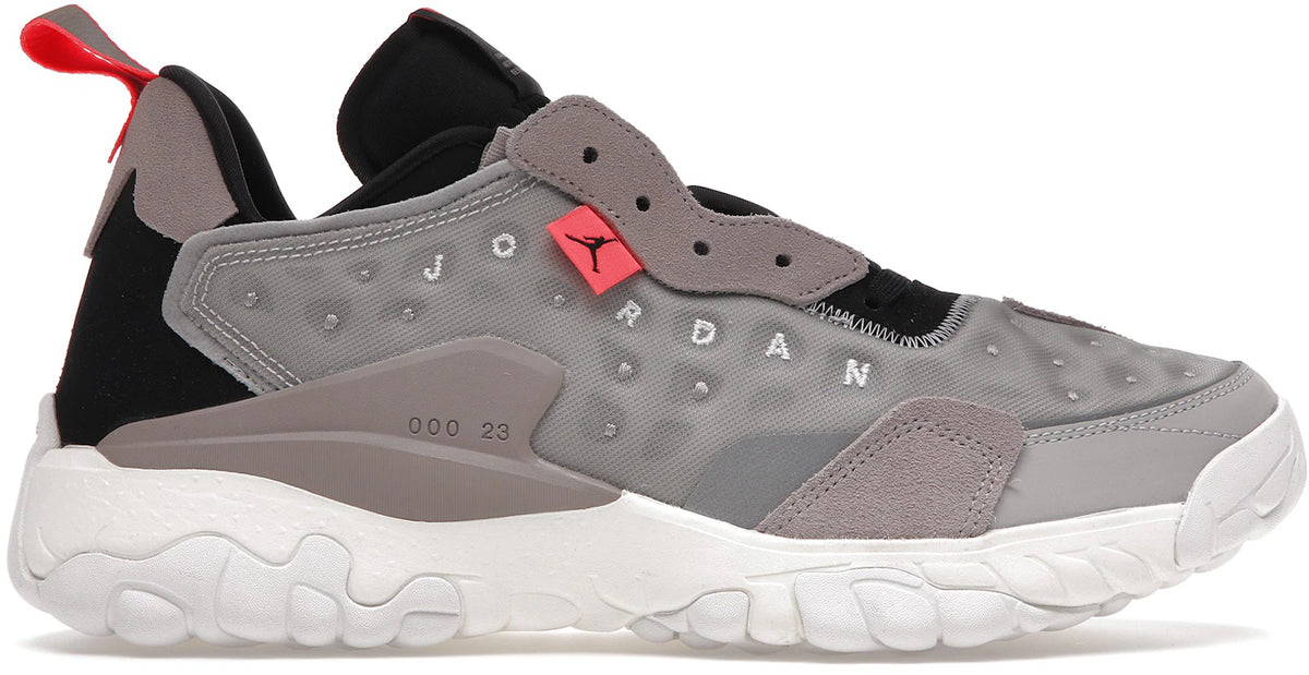 https://images.stockx.com/images/Air-Jordan-Delta-2-Grey-Fog-Sail-Product.jpg?fit=fill&bg=FFFFFF&w=1000&fm=webp&auto=compress&q=90&dpr=2&trim=color&updated_at=1738193358