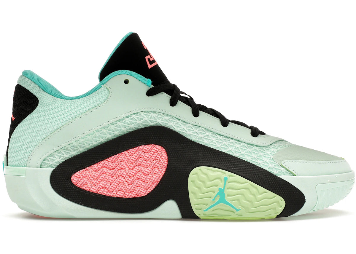 https://images.stockx.com/images/Air-Jordan-Tatum-2-Vortex-Product.jpg?fit=fill&bg=FFFFFF&w=700&h=500&fm=webp&auto=compress&q=90&dpr=2&trim=color&updated_at=1738193358