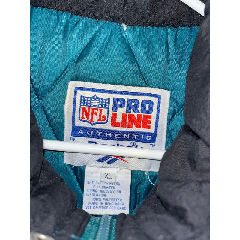 (90s) Philadelphia Eagles Reebok NFL Pro Line Puffer Jacket