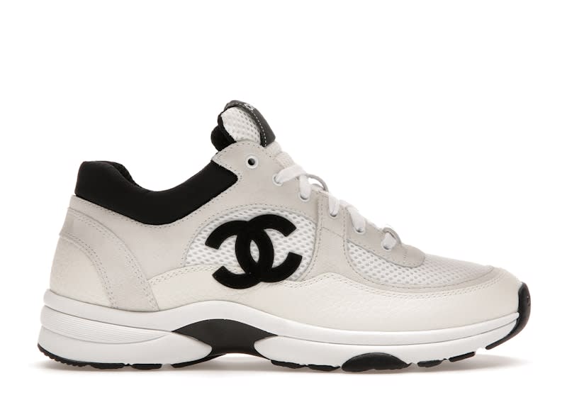 SP12988 Chanel Low Top Trainer Suede White Black (Women's)