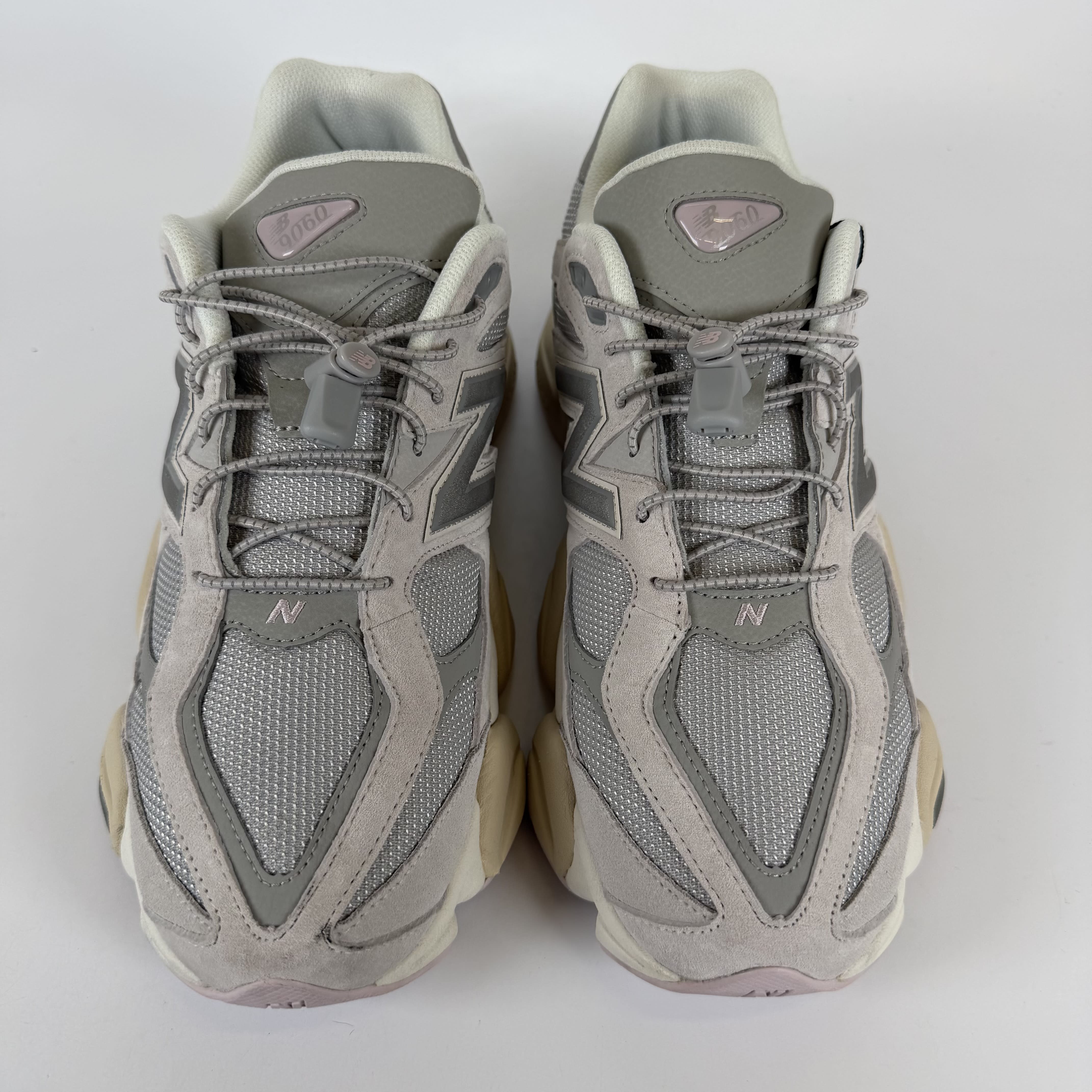SP2674 New Balance 9060 Grey Lilac