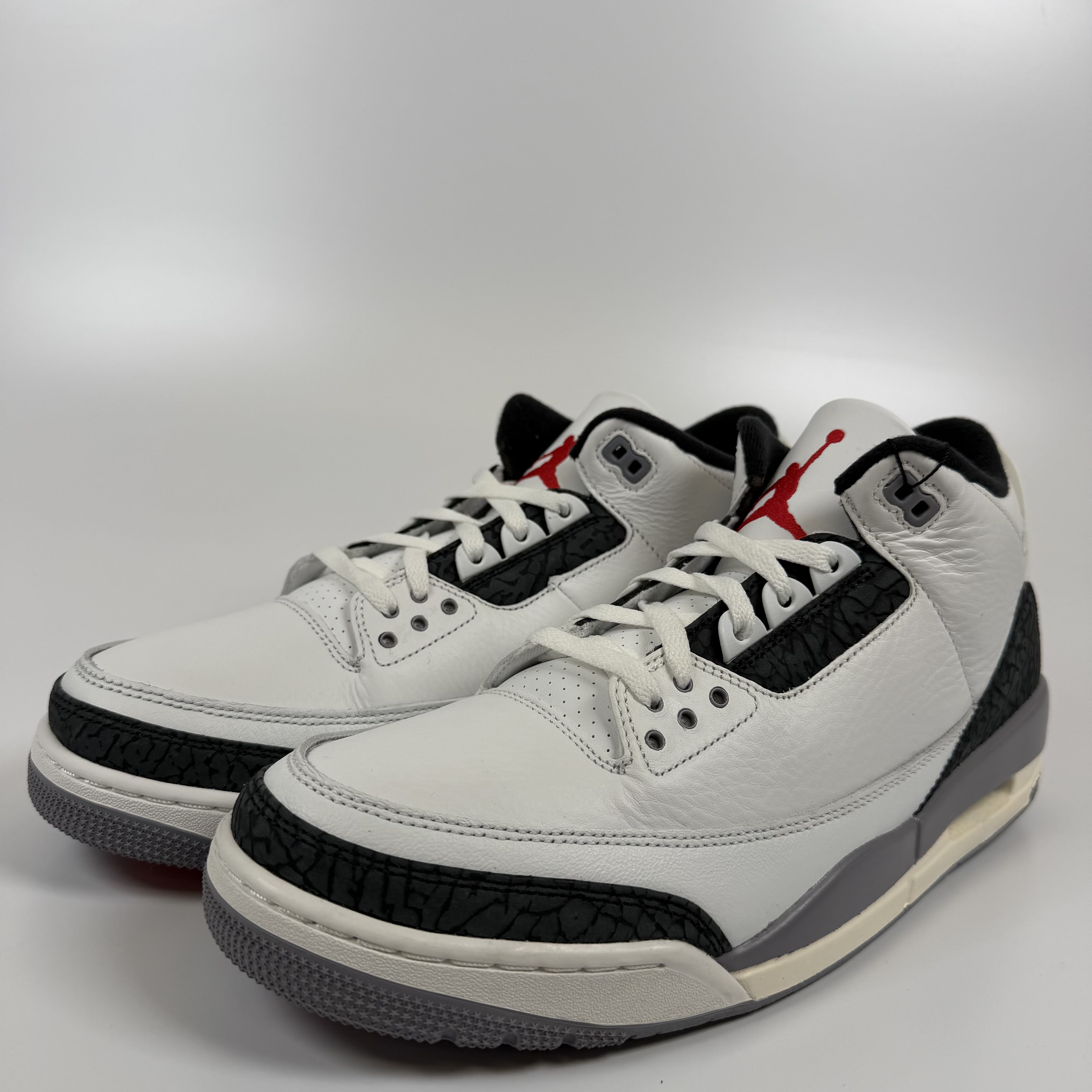 339913 Air Jordan 3 Retro 'Cement Grey'