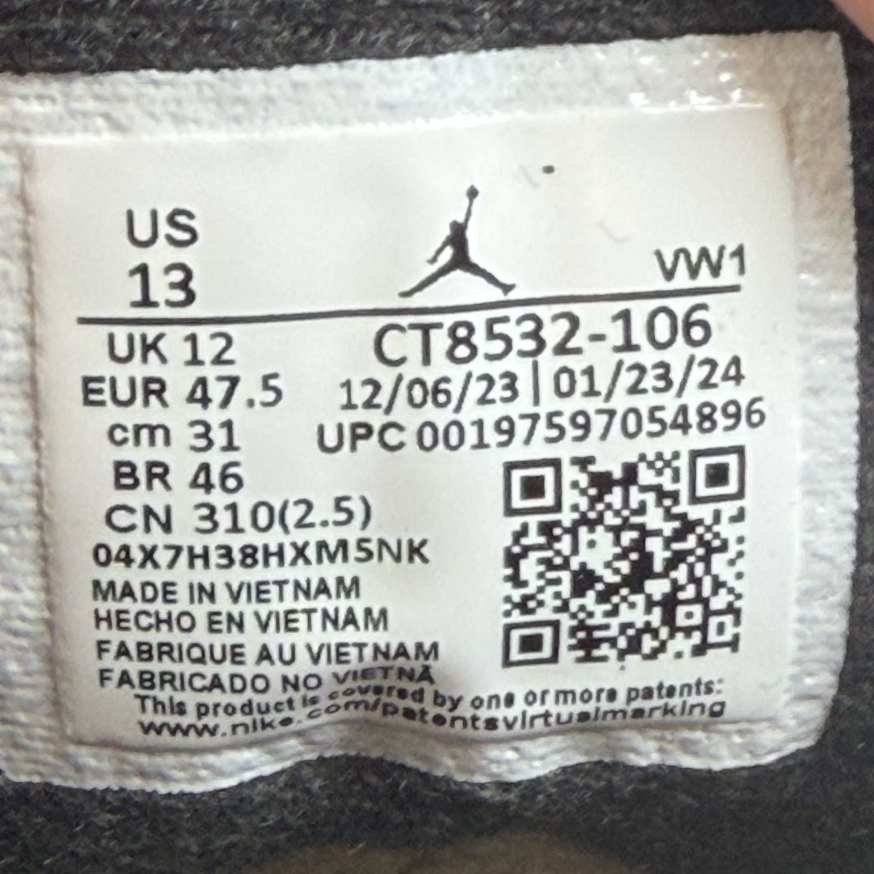 339913 Air Jordan 3 Retro 'Cement Grey'
