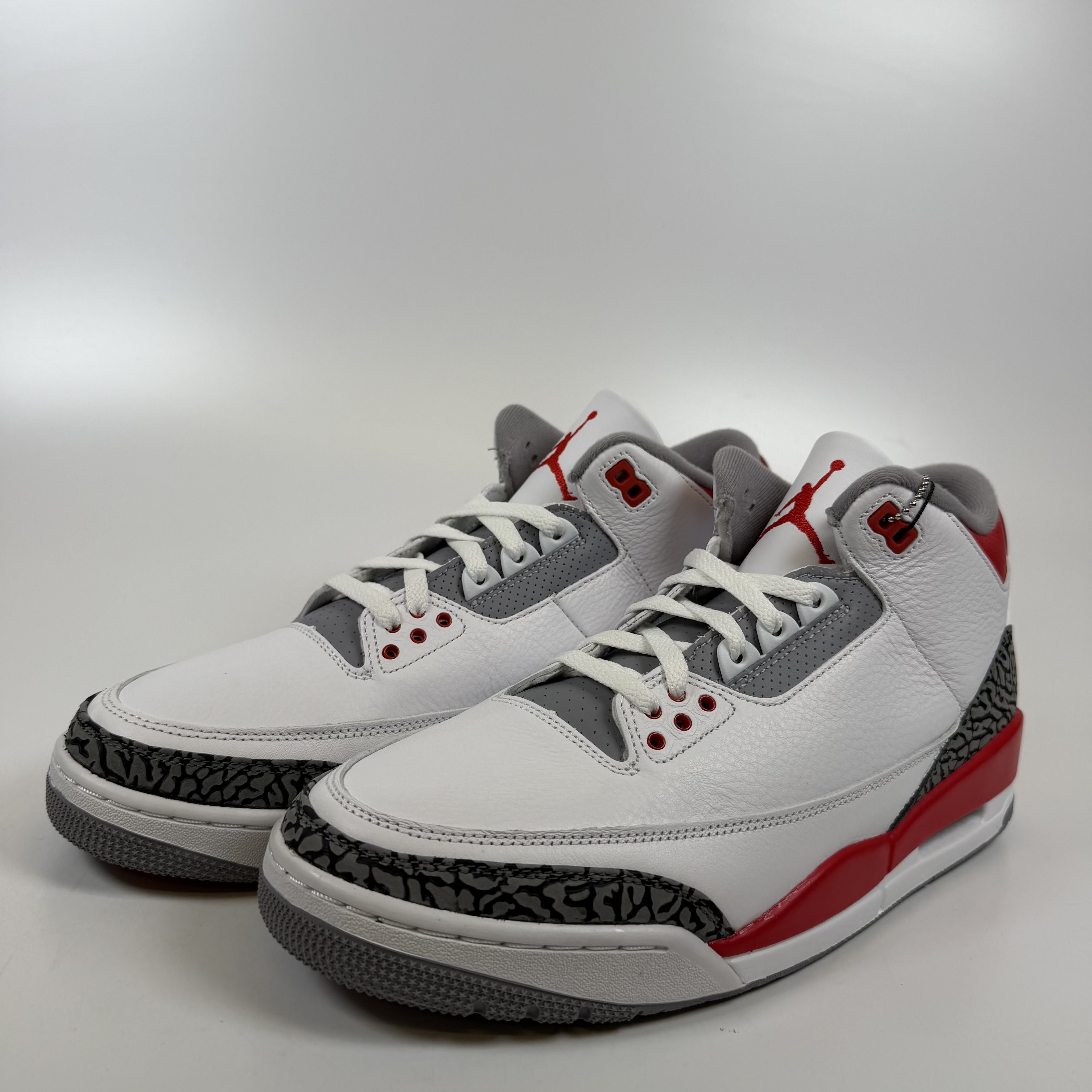 SP12564 Jordan 3 Retro Fire Red (2022)