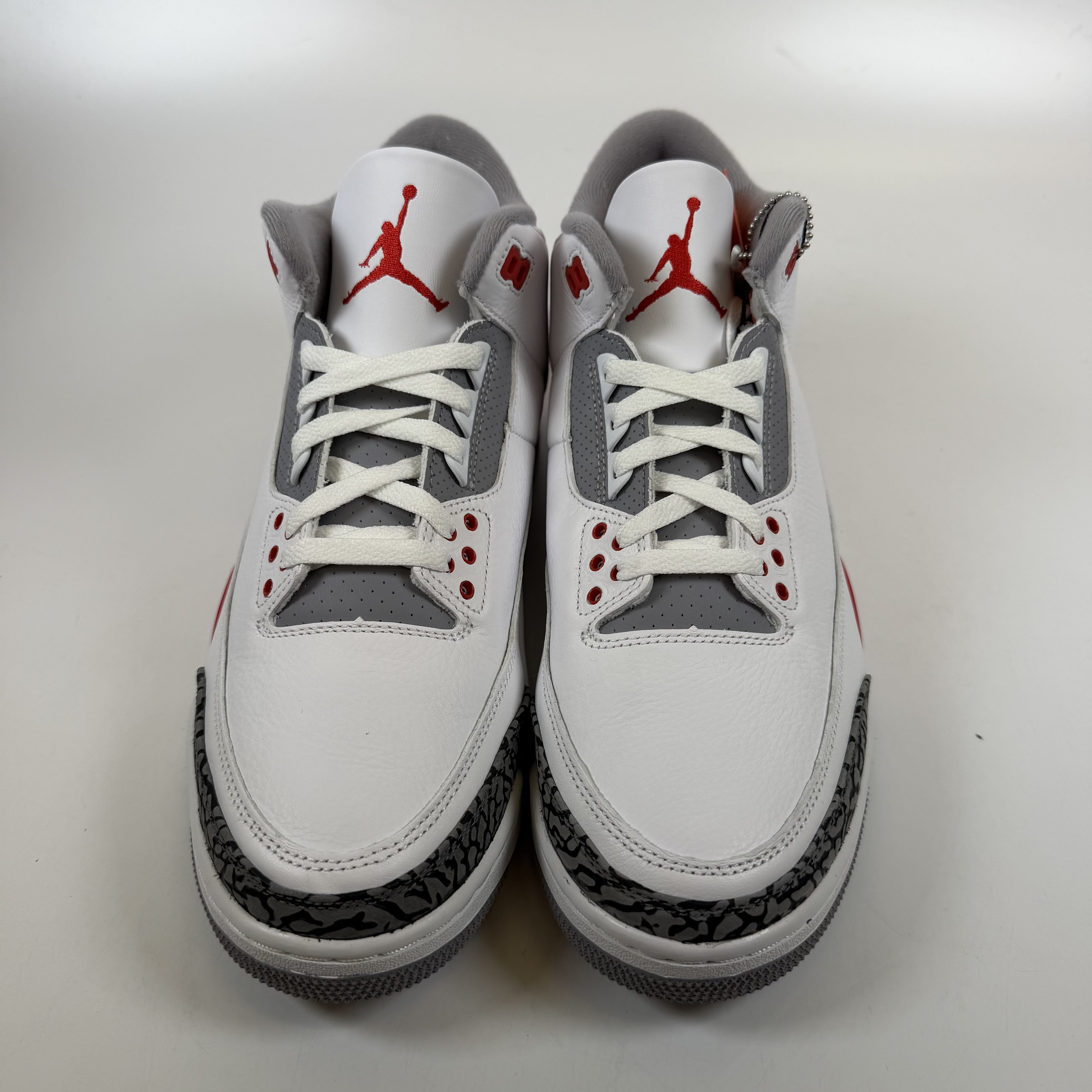 SP12564 Jordan 3 Retro Fire Red (2022)